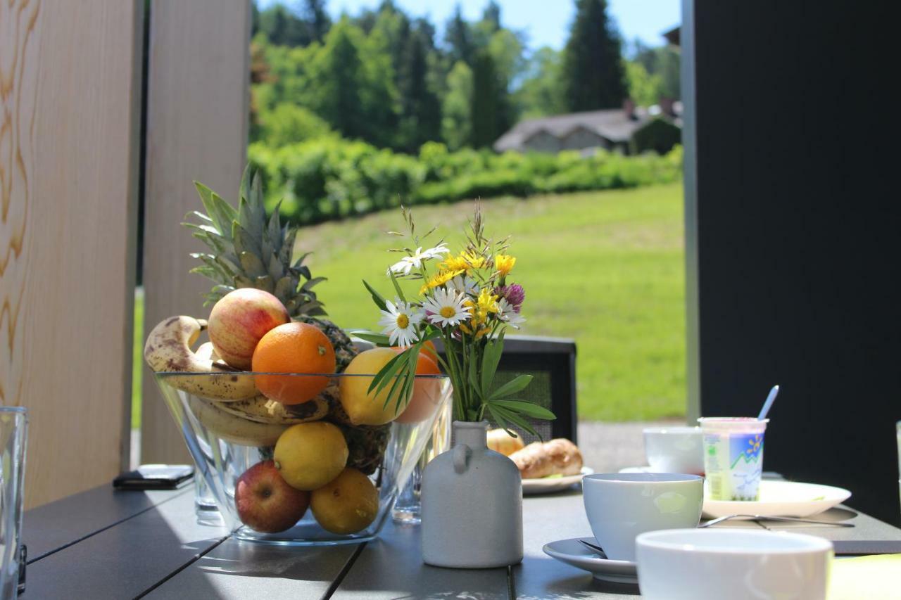 Chaletpark Petzen Hotell Feistritz ob Bleiburg Eksteriør bilde